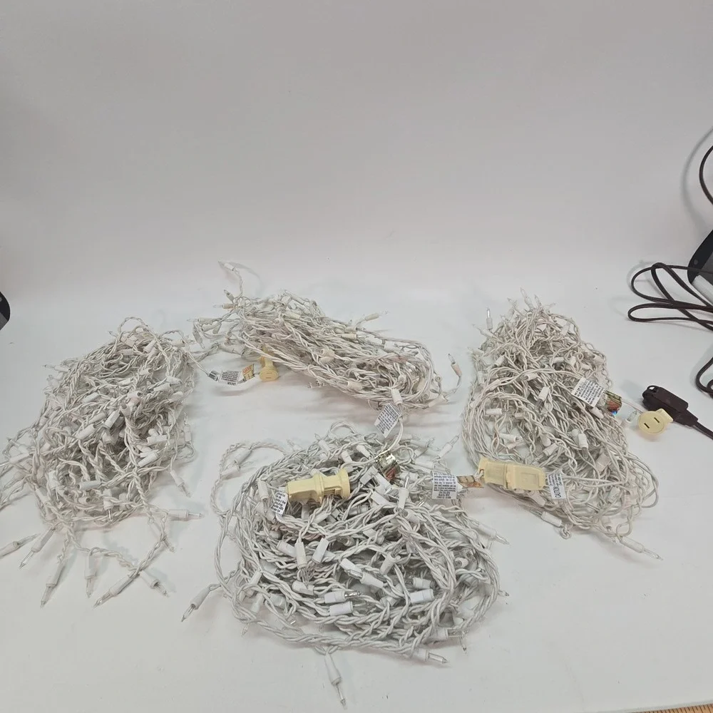 Vtg BRILLIANCE Icicle String Lights QTY 4 Strands Of 150 Bulbs Working 600 Light